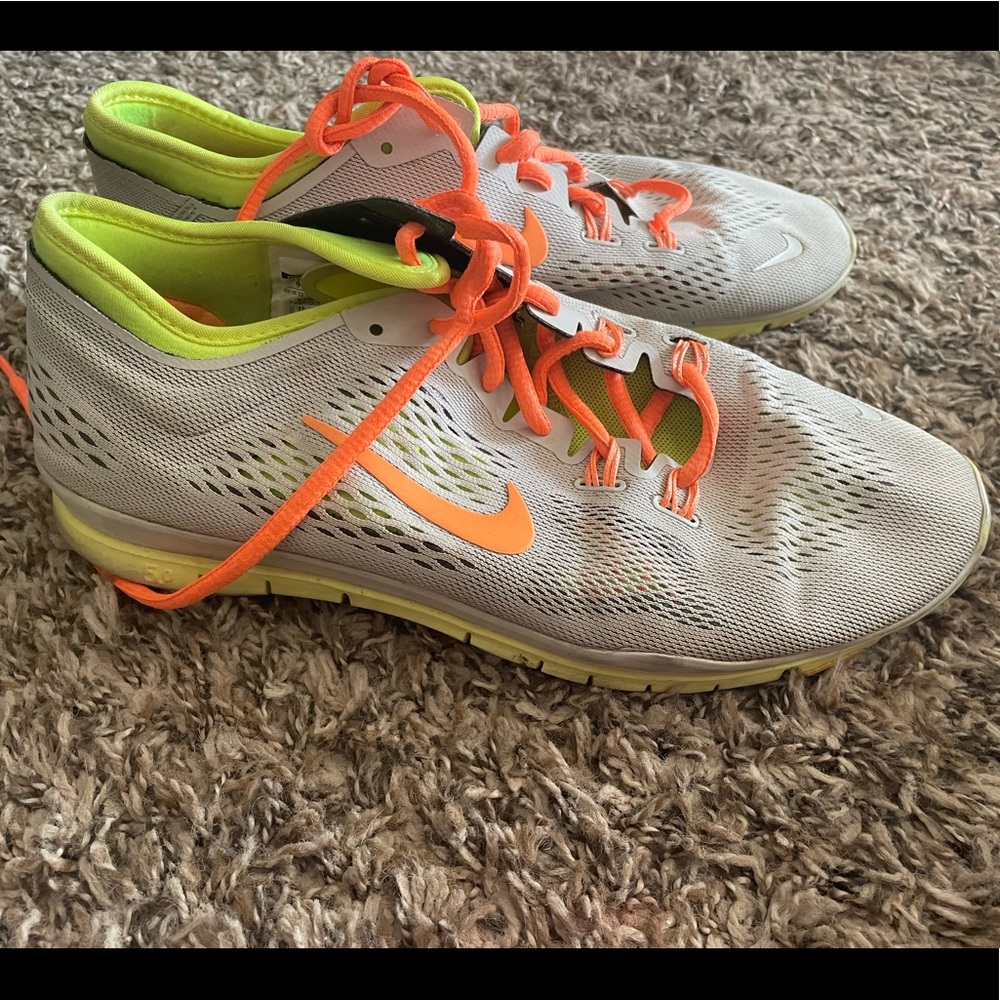 Nike free fit 4, women’s size 9 yellow, orange and grey